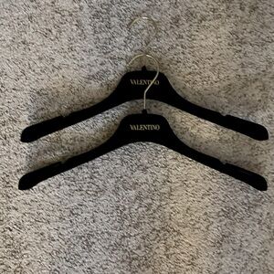 Valentino Top Hanger Bundle - Set of Two